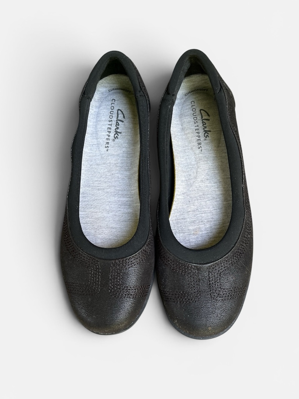Clark’s Cloudsteppers Ayla Low Flat in Black Women’s Size 6 1/2